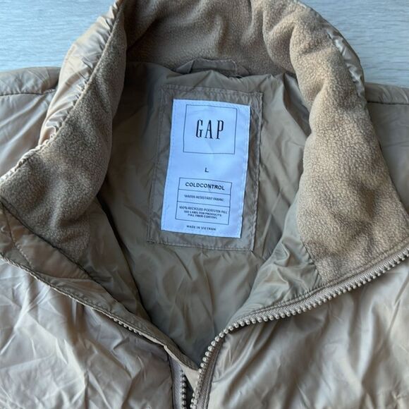 GAP Cold control, puffer jacket, beige Size Large NWT - Picture 4 of 6